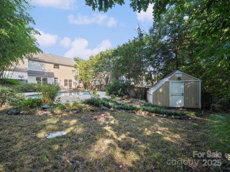 Property image 3 at 16411 Greybriar Forest Lane, Charlotte, NC 28278