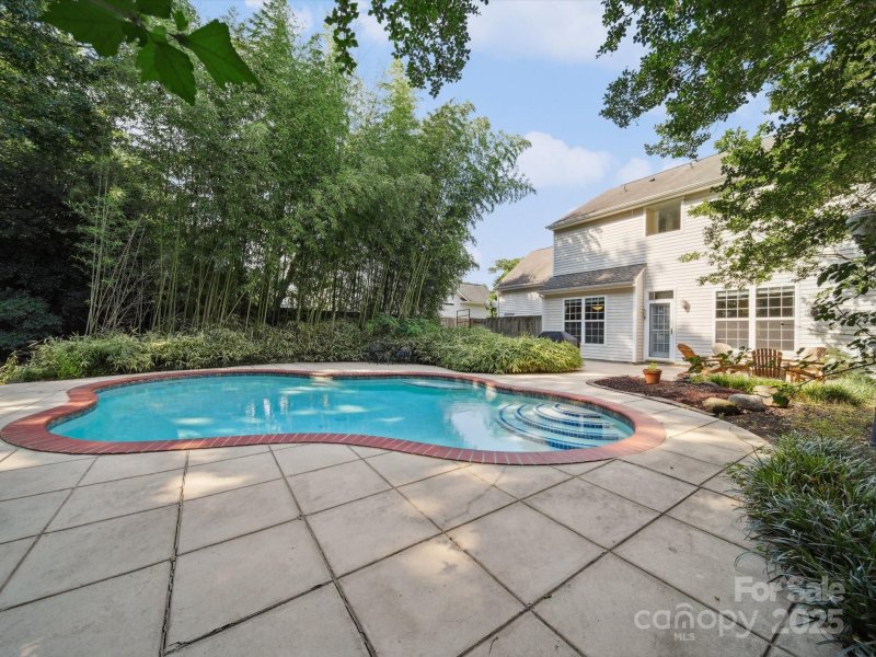 Property image 4 at 16411 Greybriar Forest Lane, Charlotte, NC 28278