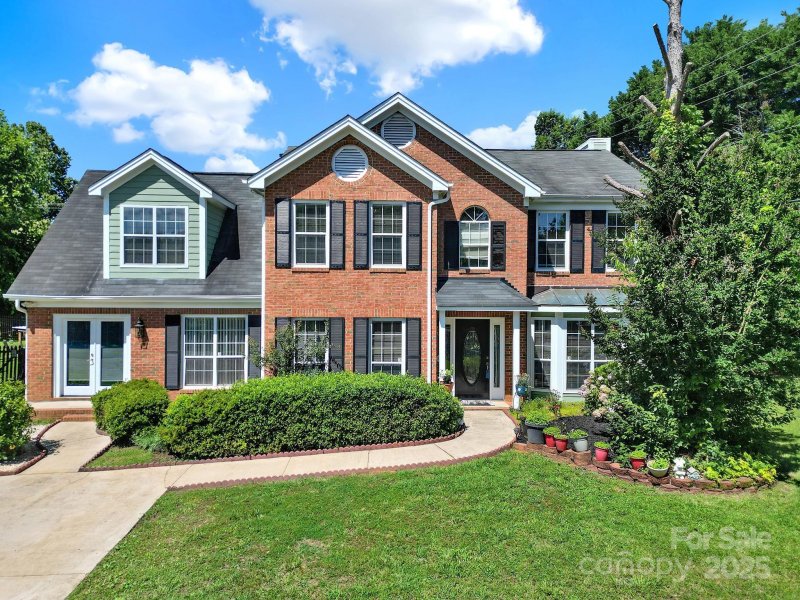 Ashley Farms, Matthews Community