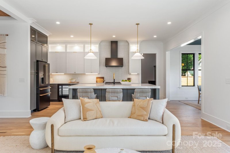 Property image 5 at 1830 Commodore Street, Charlotte, NC 28205