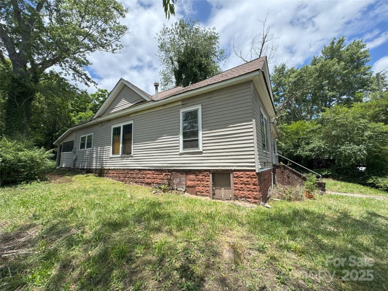 Property image 3 at 21 Allen Street, Asheville, NC 28806