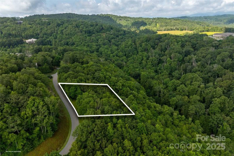 Property image 5 of Tbd Lot 121 Firethorn Trail in Firethorn, Blowing Rock, NC 28605