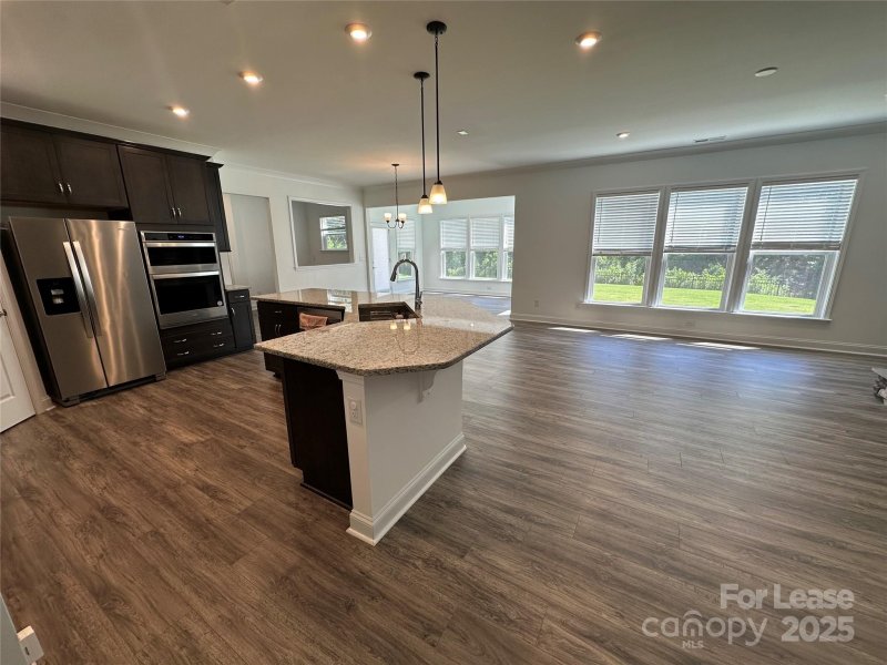 Property image 3 at 611 Southstone Drive, Matthews, NC 28104