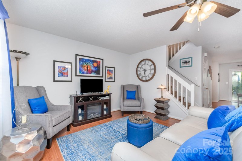 Property image 4 at 1841 Birch Heights Court, Charlotte, NC 28213