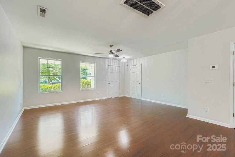 Property image 4 at 9614 Hanberry Boulevard, Charlotte, NC 28213