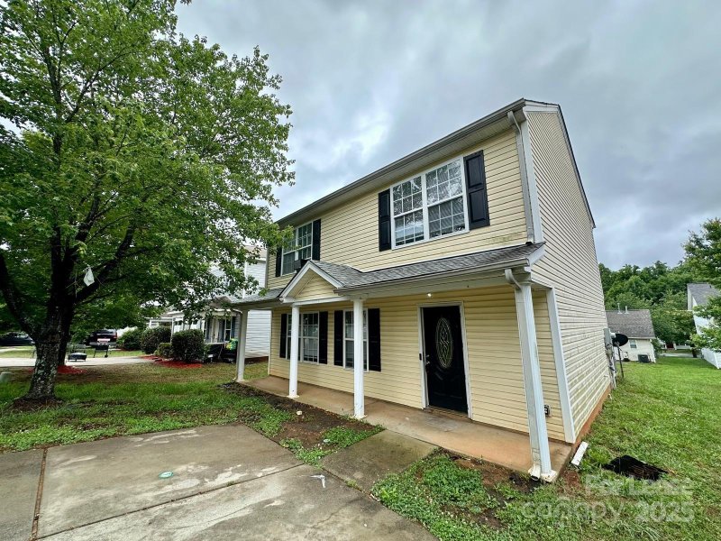 Property image 2 at 5321 Peach Place Lane, Charlotte, NC 28216