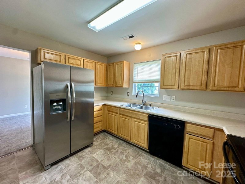 Property image 5 at 5321 Peach Place Lane, Charlotte, NC 28216