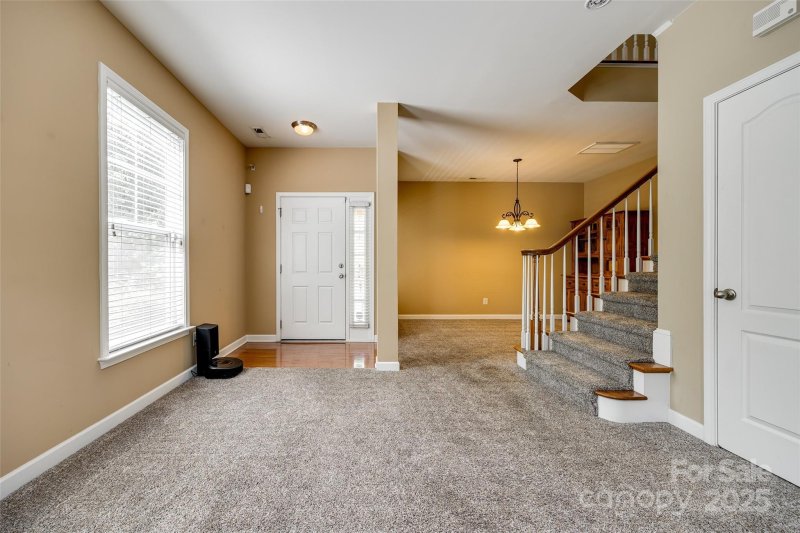 Property image 4 at 13916 Mallard Lake Road, Charlotte, NC 28262