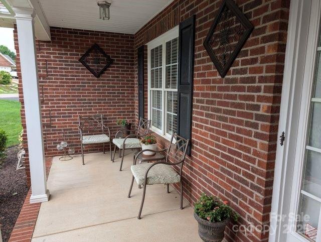 Property image 4 at 1764 Pipers Ridge Circle, Conover, NC 28613