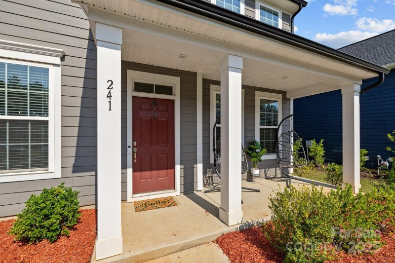 Property image 4 of 241 Boxelder Road in Paddlers Cove, Clover, SC 29710