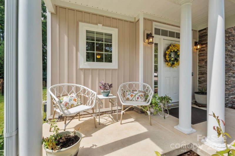 Property image 4 at 137 Branchview Drive, Mooresville, NC 28115