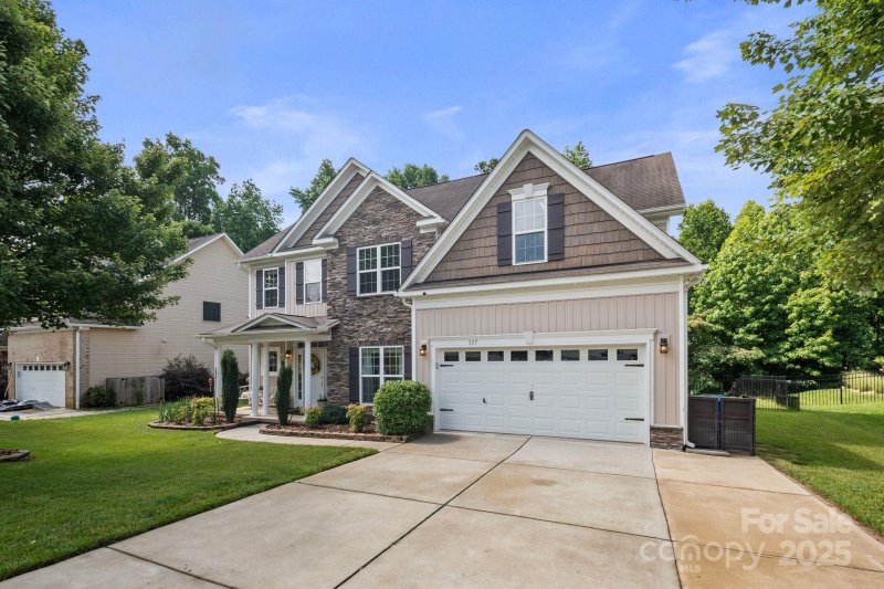 Property image 5 at 137 Branchview Drive, Mooresville, NC 28115