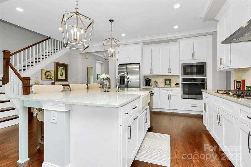 Property image 4 of 136 Preston Road in Atwater Landing, Mooresville, NC 28117