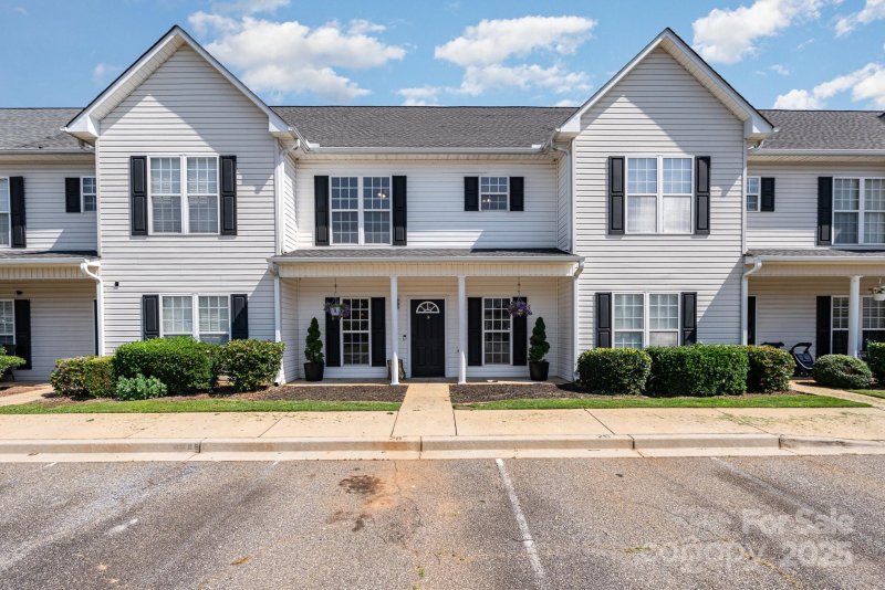 Property image 3 at 28 Ridgestone Circle, Mauldin, SC 29662