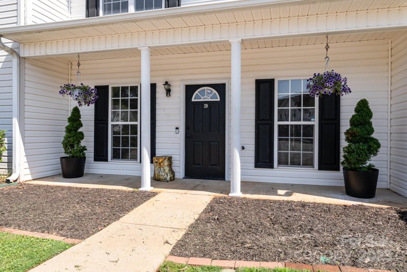 Property image 4 at 28 Ridgestone Circle, Mauldin, SC 29662