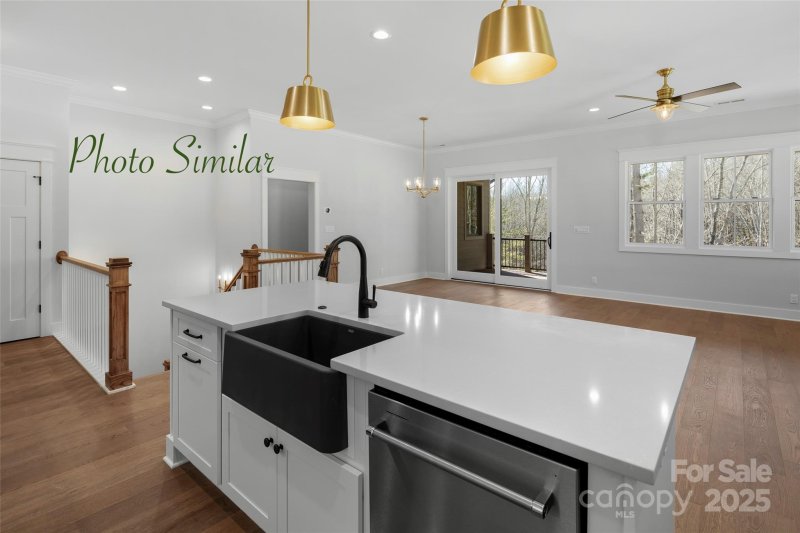 Property image 3 of 18 Chimney Chase Trail in Champion Hills, Hendersonville, NC 28739