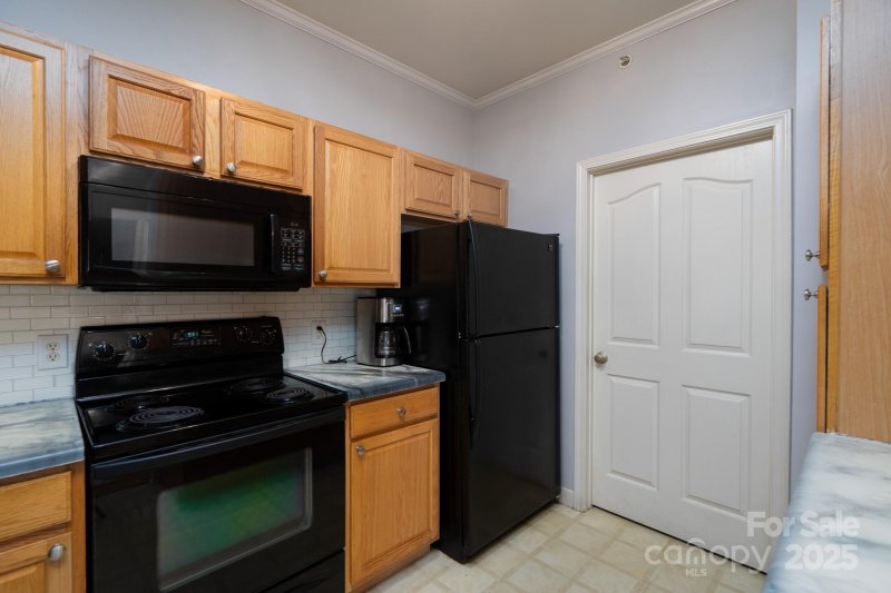 Property image 4 at 10614 Hill Point Court, Charlotte, NC 28262