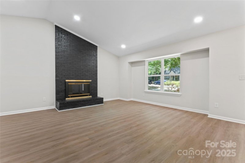 Property image 4 of 5534 Great Wagon Road in Alexander Place, Charlotte, NC 28215