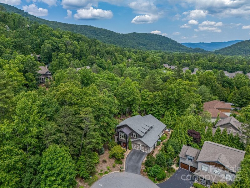 Property image 3 of 3 Turkey Roost Court in Southcliff, Fairview, NC 28730