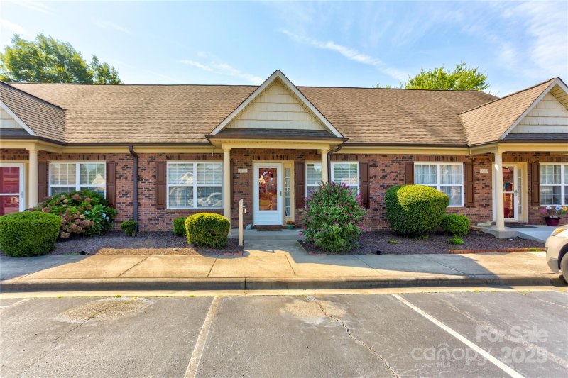 Property image 2 of 2785 Clover Road in Clover Ridge, Concord, NC 28027