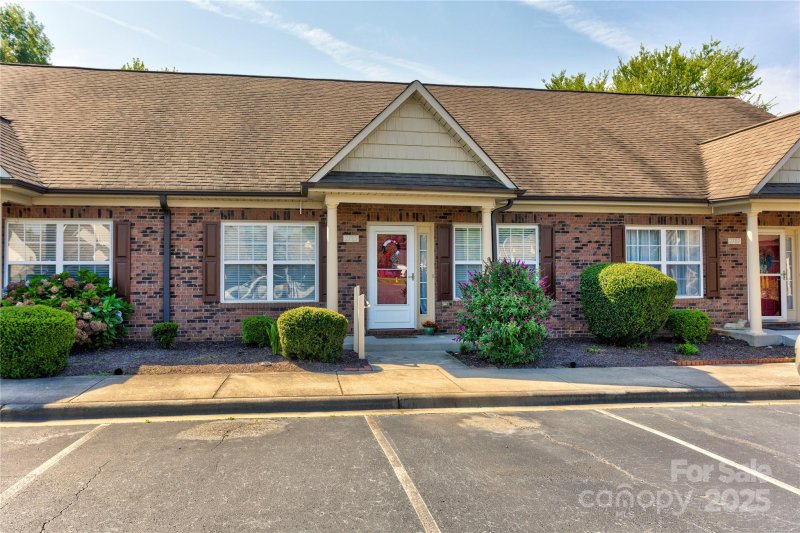 Property image 3 of 2785 Clover Road in Clover Ridge, Concord, NC 28027