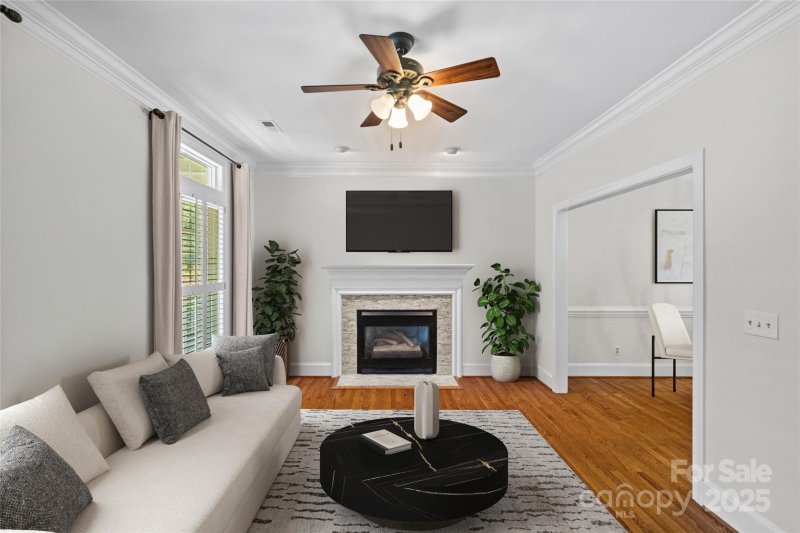 Property image 4 at 3535 Selwyn Farms Lane, Charlotte, NC 28209