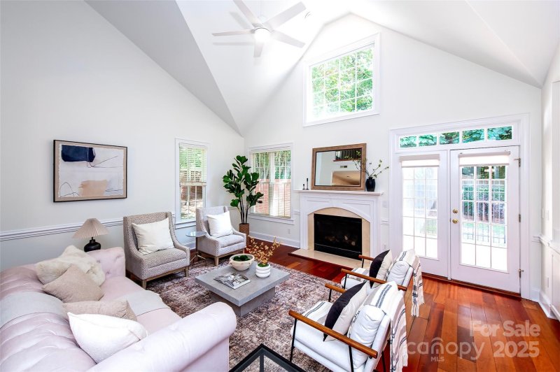 Property image 3 of 7554 Bluestar Lane in The Magnolias, Charlotte, NC 28226