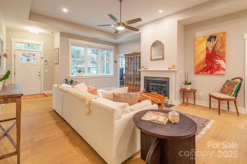 Property image 5 of 64 Creekside View Drive in Pinebrook Farms, Asheville, NC 28804