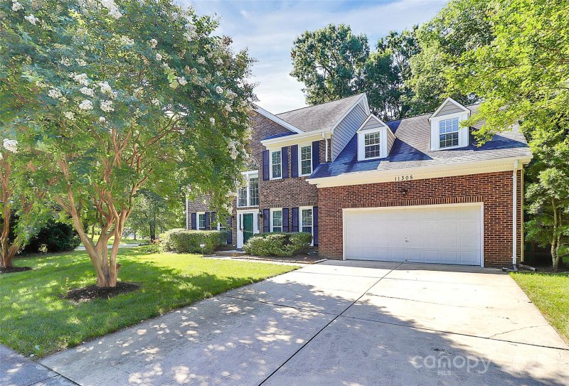 Property image 3 at 11305 Hunters Landing Drive, Charlotte, NC 28273