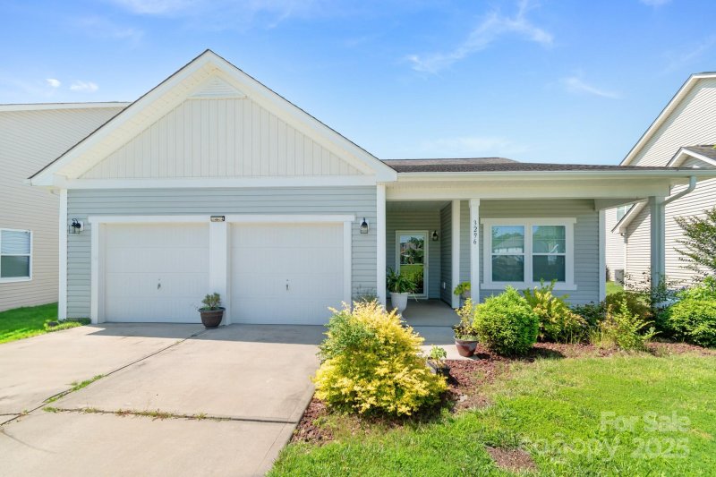 Property image 4 of 3296 Saddlebrook Drive in Saddlebrook, Midland, NC 28107