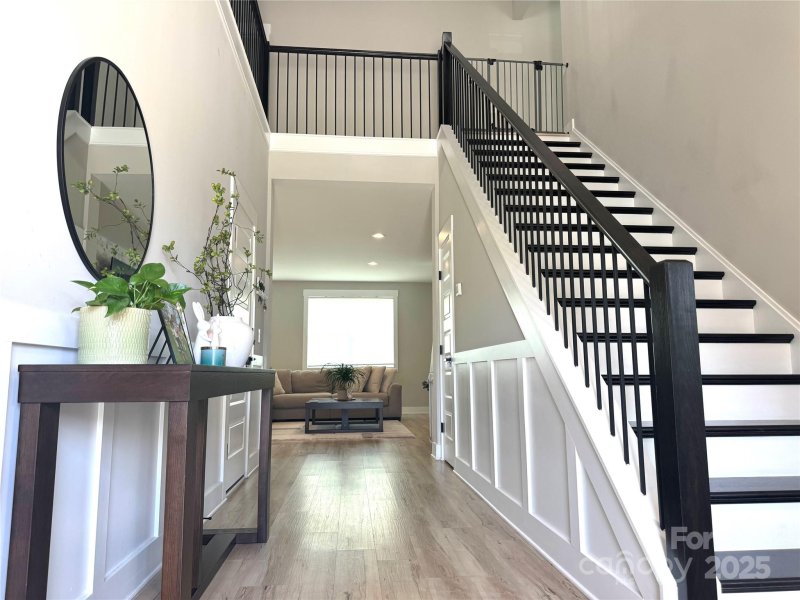 Property image 4 of 305 Pleasant Hill Drive in Pleasant Oaks, Concord, NC 28025