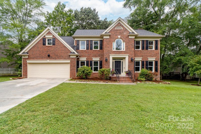 Property image 2 of 5408 Apple Glen Drive in Orchard Park, Harrisburg, NC 28075