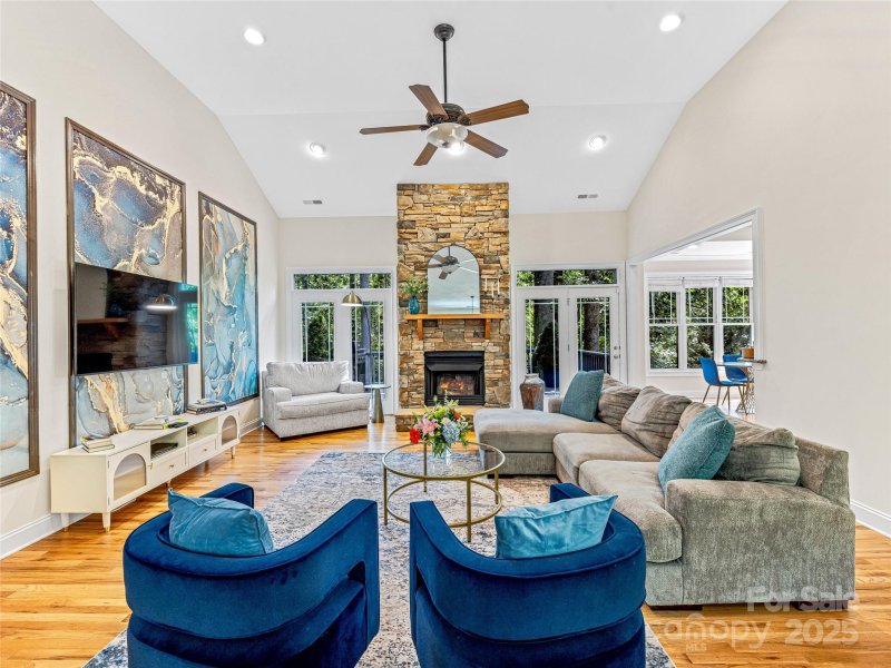 Property image 2 at 37 Gaston Mountain Road, Asheville, NC 28806