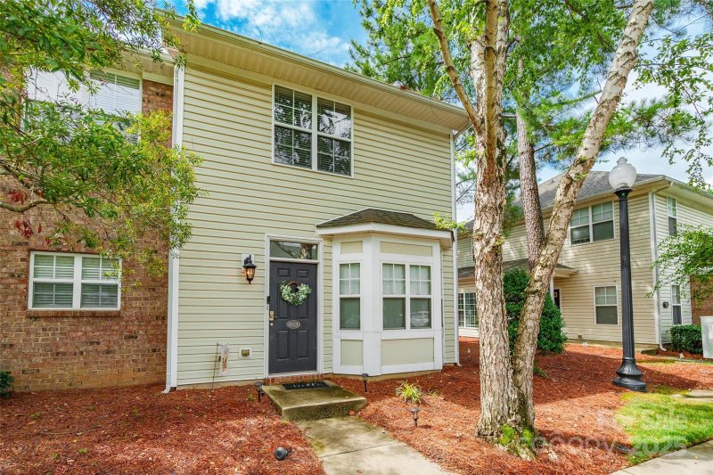 11521 Savannah Creek Drive