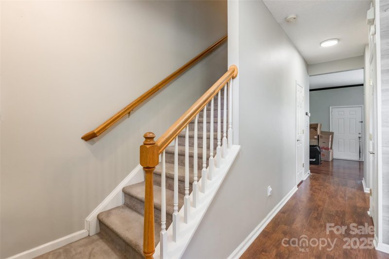 Property image 3 of 11521 Savannah Creek Drive in Savannah Townhomes, Charlotte, NC 28273