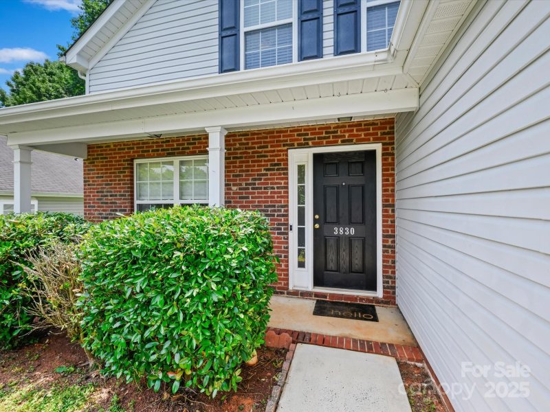 Property image 3 at 3830 Brookchase Lane, Charlotte, NC 28205