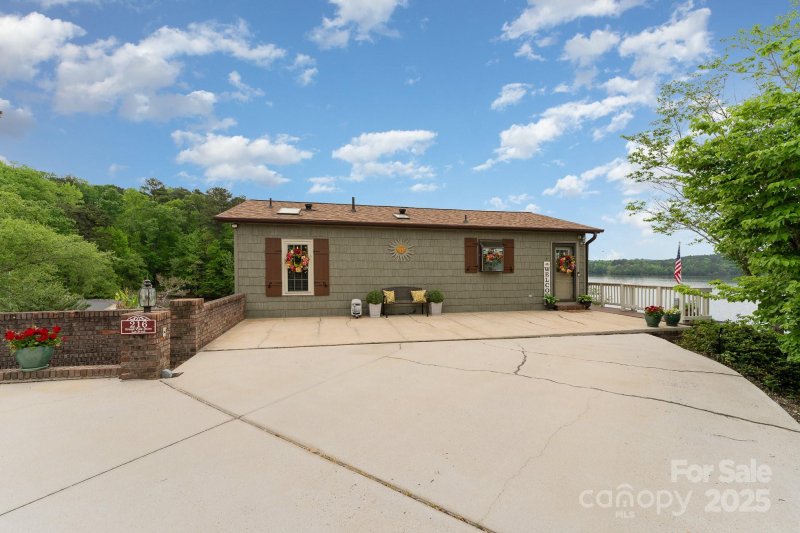 Property image 2 at 216 Grand View Drive, New London, NC 28127