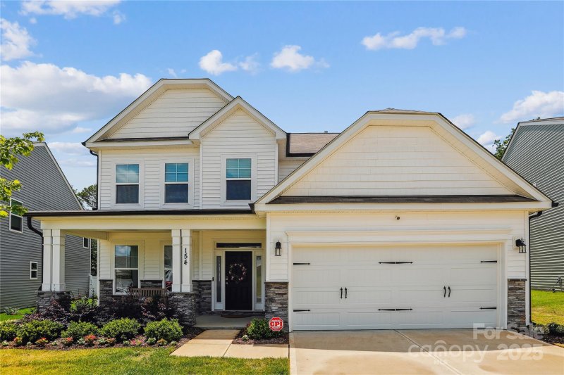 Dogwood Grove, Statesville Community