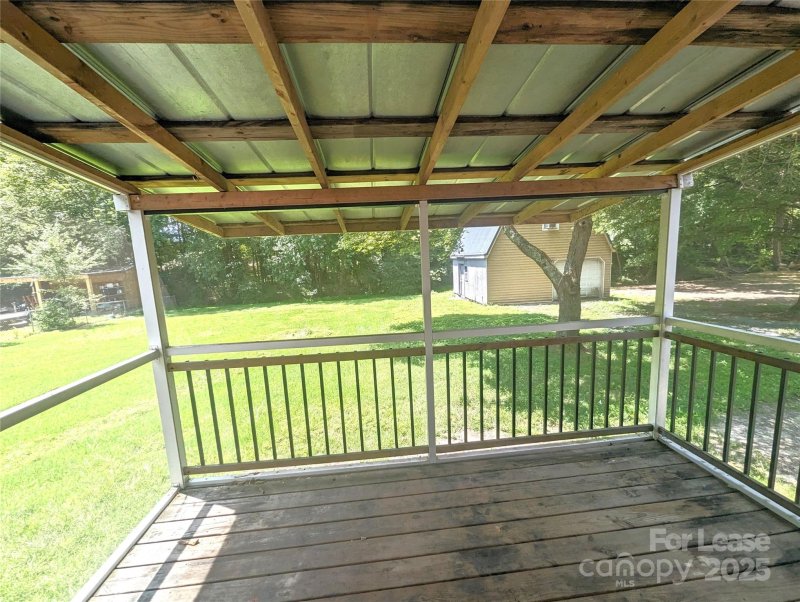 Property image 3 at 632 Catawba Circle, Matthews, NC 28104