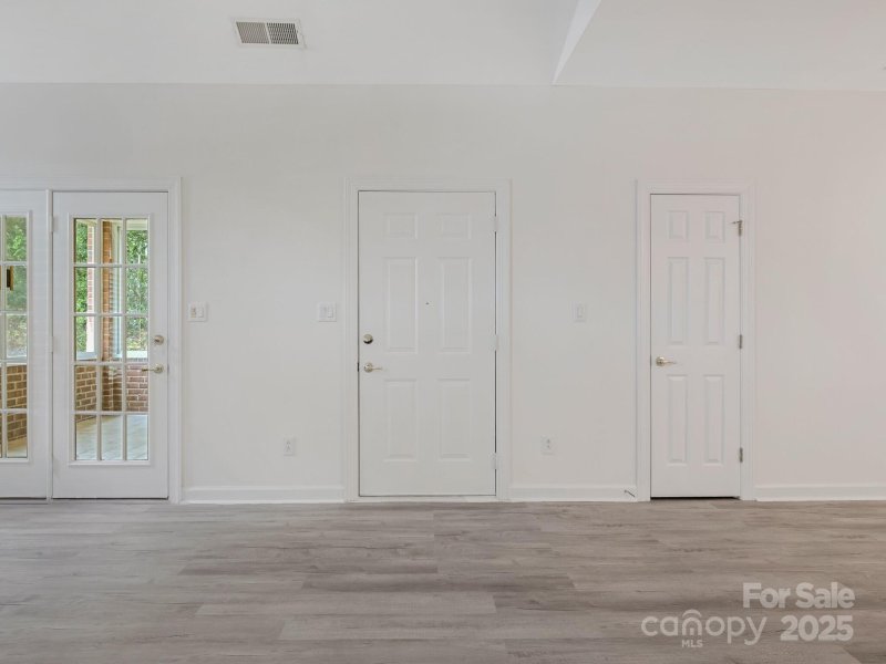 Property image 3 of 8465 Olde Troon Drive in Troon at Ballantyne, Charlotte, NC 28277