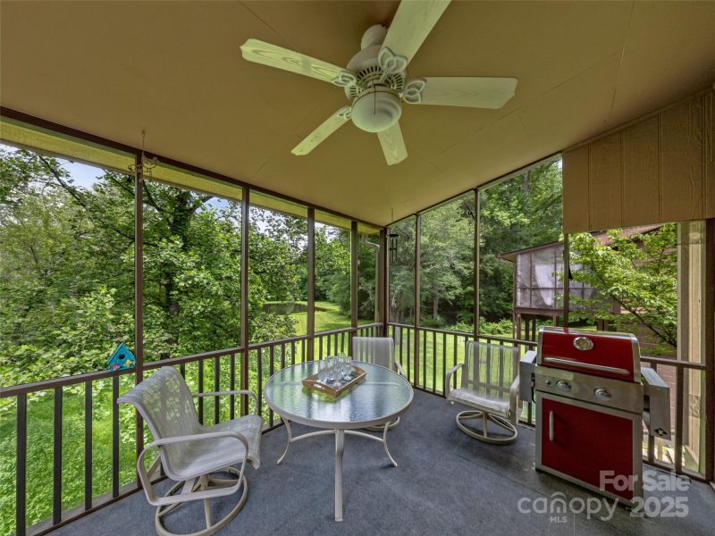 Property image 5 of 128 View De Lake Drive in Timberlake, Etowah, NC 28729