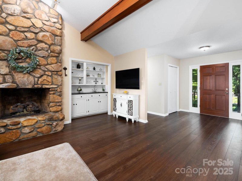 Property image 4 at 7874 Golf Course Drive, Denver, NC 28037