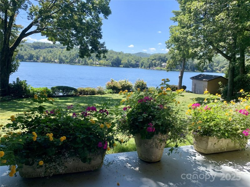 Property image 5 at 43 Chimney Point, Lake Toxaway, NC 28747