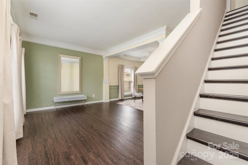 Property image 4 of 528 Goodloe Drive in The Settlements at Withrow Downs, Charlotte, NC 28262