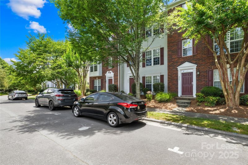 Property image 2 at 8043 Bristle Toe Lane, Charlotte, NC 28277