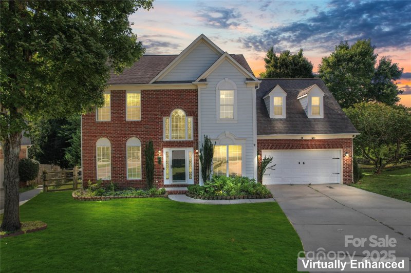 Property image 2 of 8000 Pelorus Lane in Highland Creek, Charlotte, NC 28269