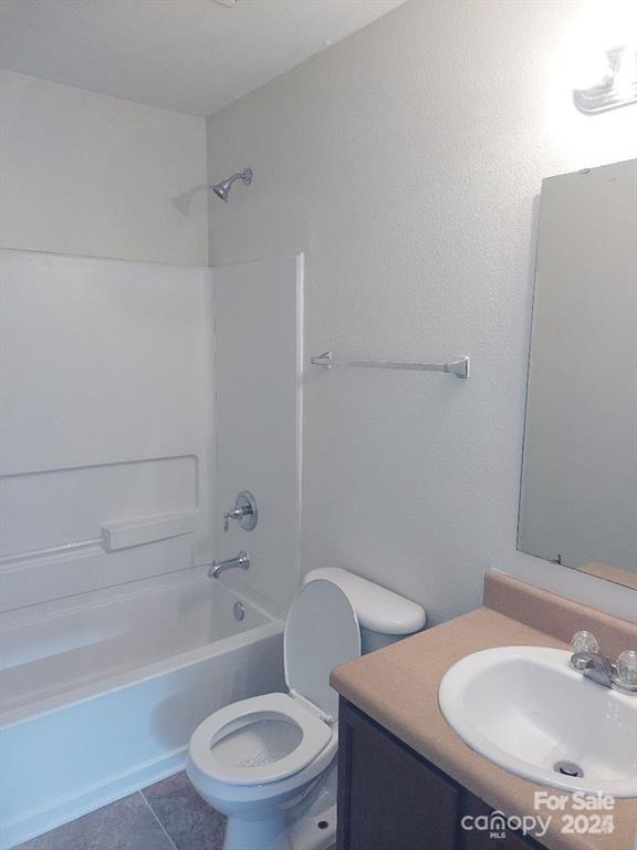 Property image 4 of 2440 Mint Thistle Court in Meadowhill, Charlotte, NC 28269