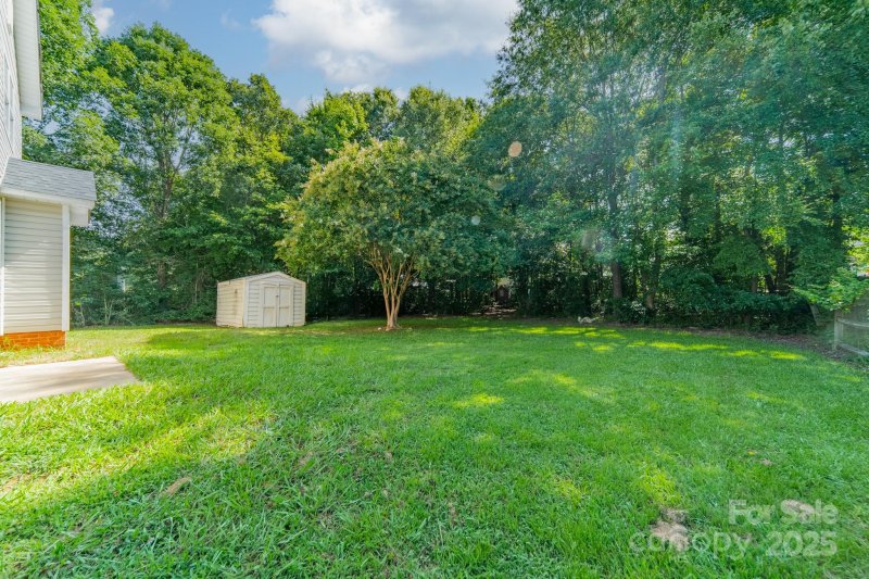 Property image 4 of 4230 Chatterleigh Drive in Hamilton Place, Monroe, NC 28110