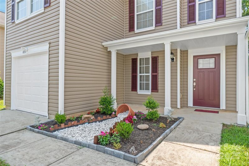 Property image 2 at 6430 Matlea Court, Charlotte, NC 28215