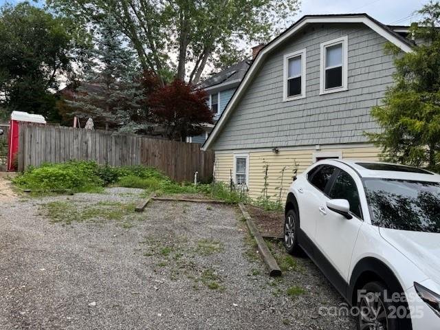 Property image 3 of 52 Cumberland Avenue in Montford, Asheville, NC 28801